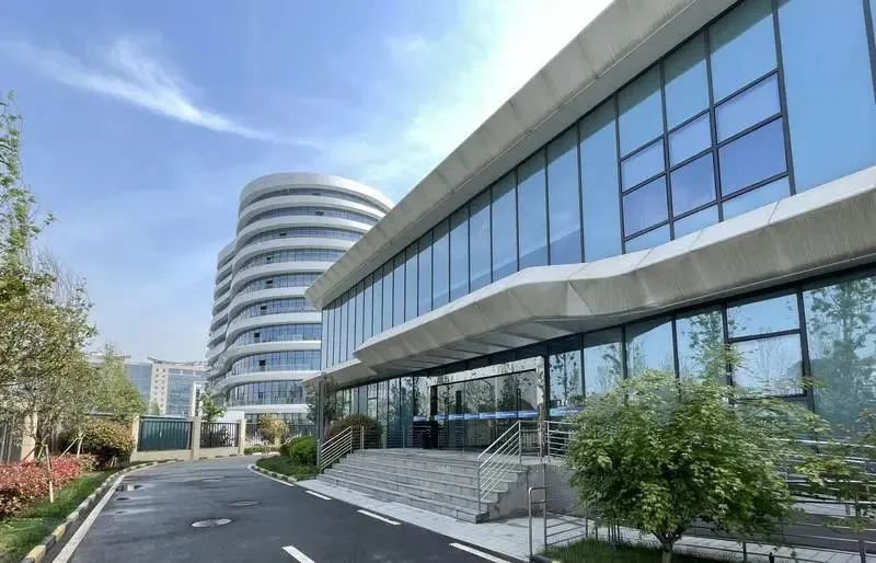 西安雁塔人工智能创新发展中心.jpg